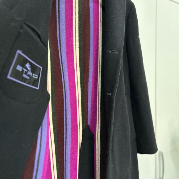 Beautiful Chic Etro coat for men. Fits small/medium. - Picture 6 of 8